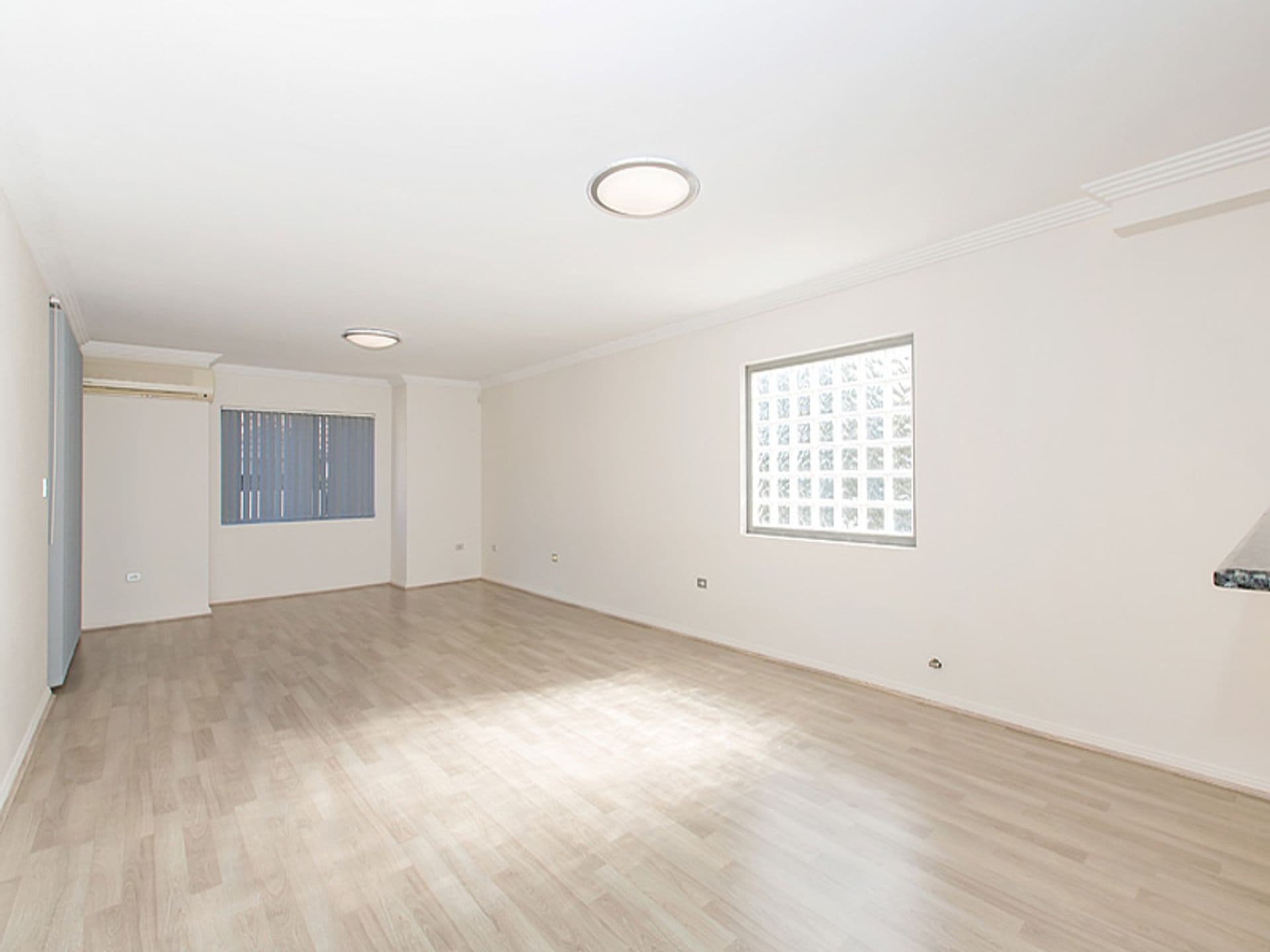 18/12-18 Conie Avenue, Baulkham Hills - Thumbnail 4