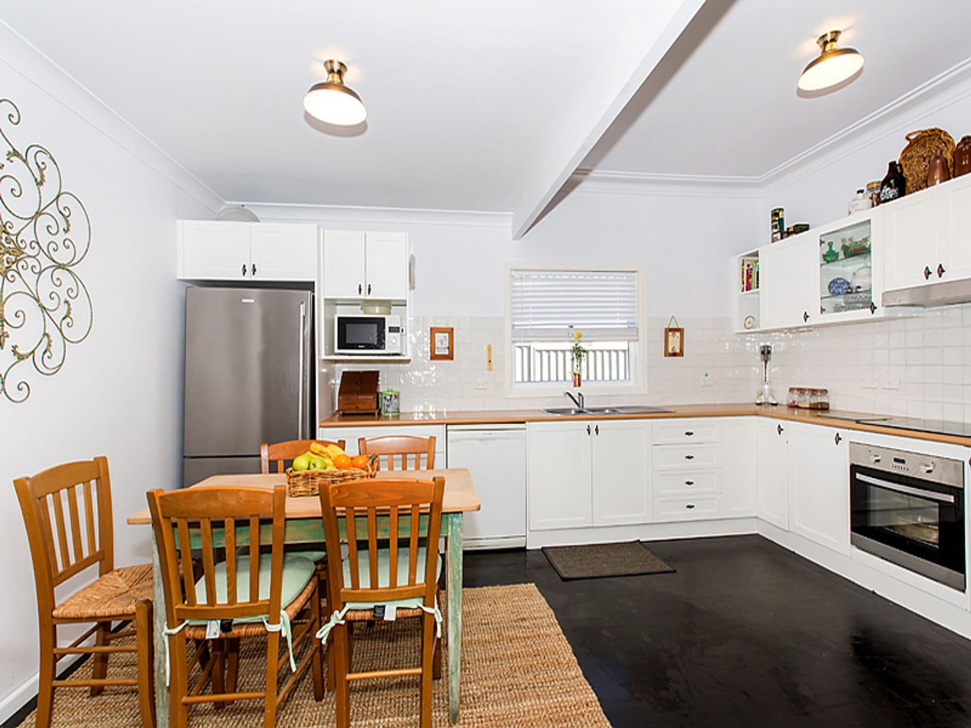 1 Hervey Street, Georges Hall, NSW, 2198, Georges Hall - Thumbnail 4