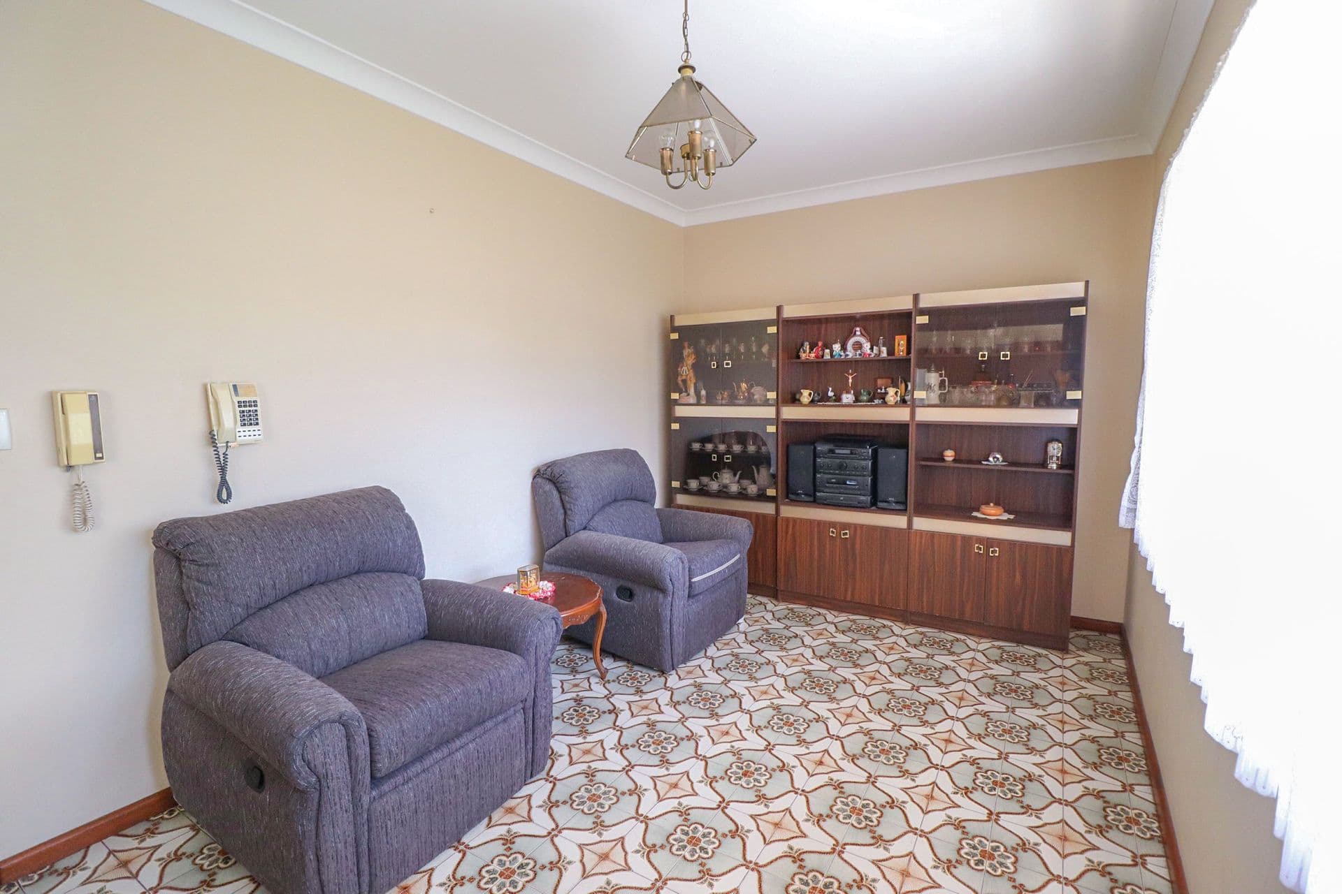66 Carnavon Crescent, Georges Hall, NSW, 2198, Georges Hall - Thumbnail 4