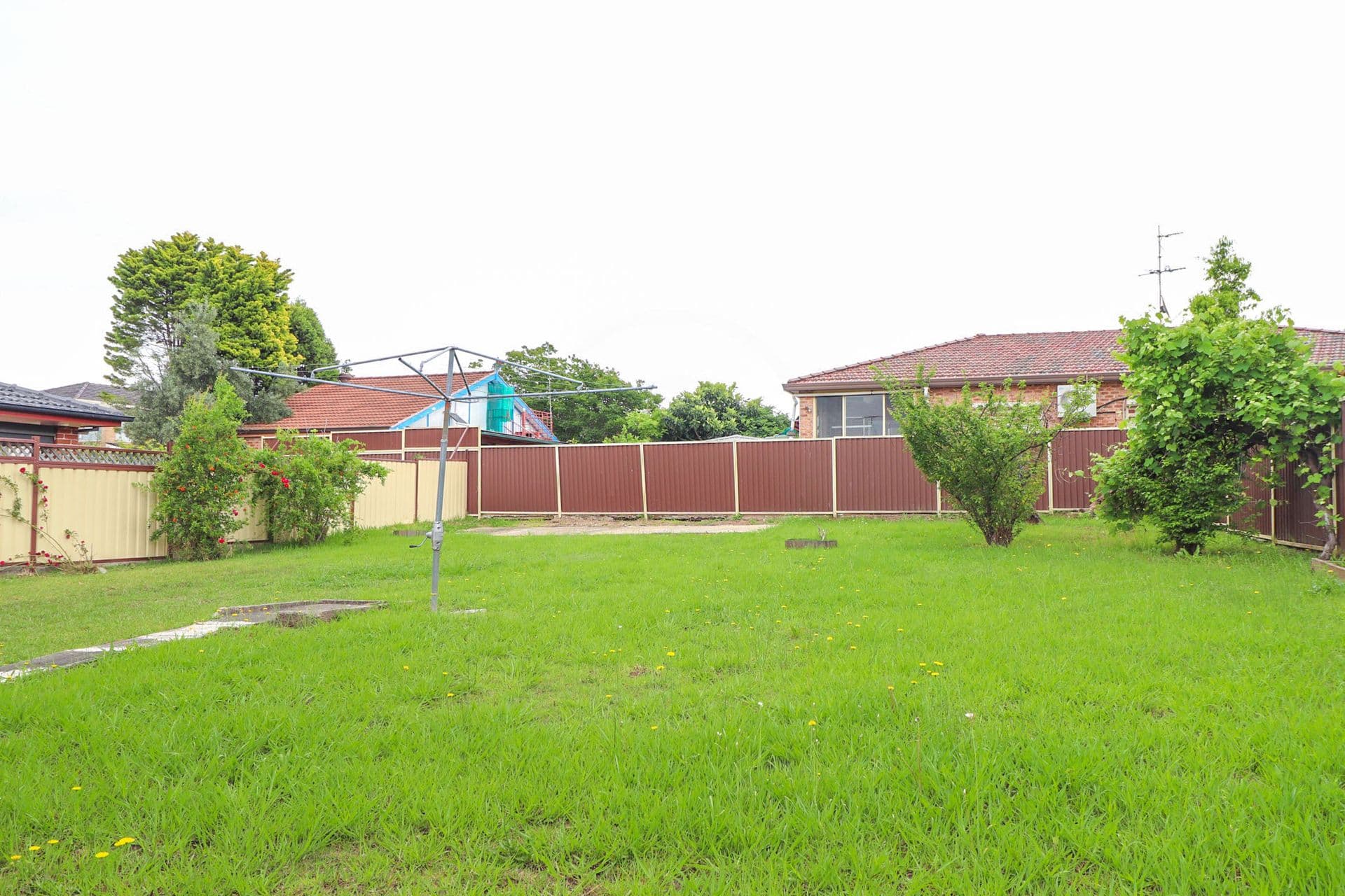 46 Hillcrest Avenue, Greenacre, NSW, 2190, Greenacre - Thumbnail 7