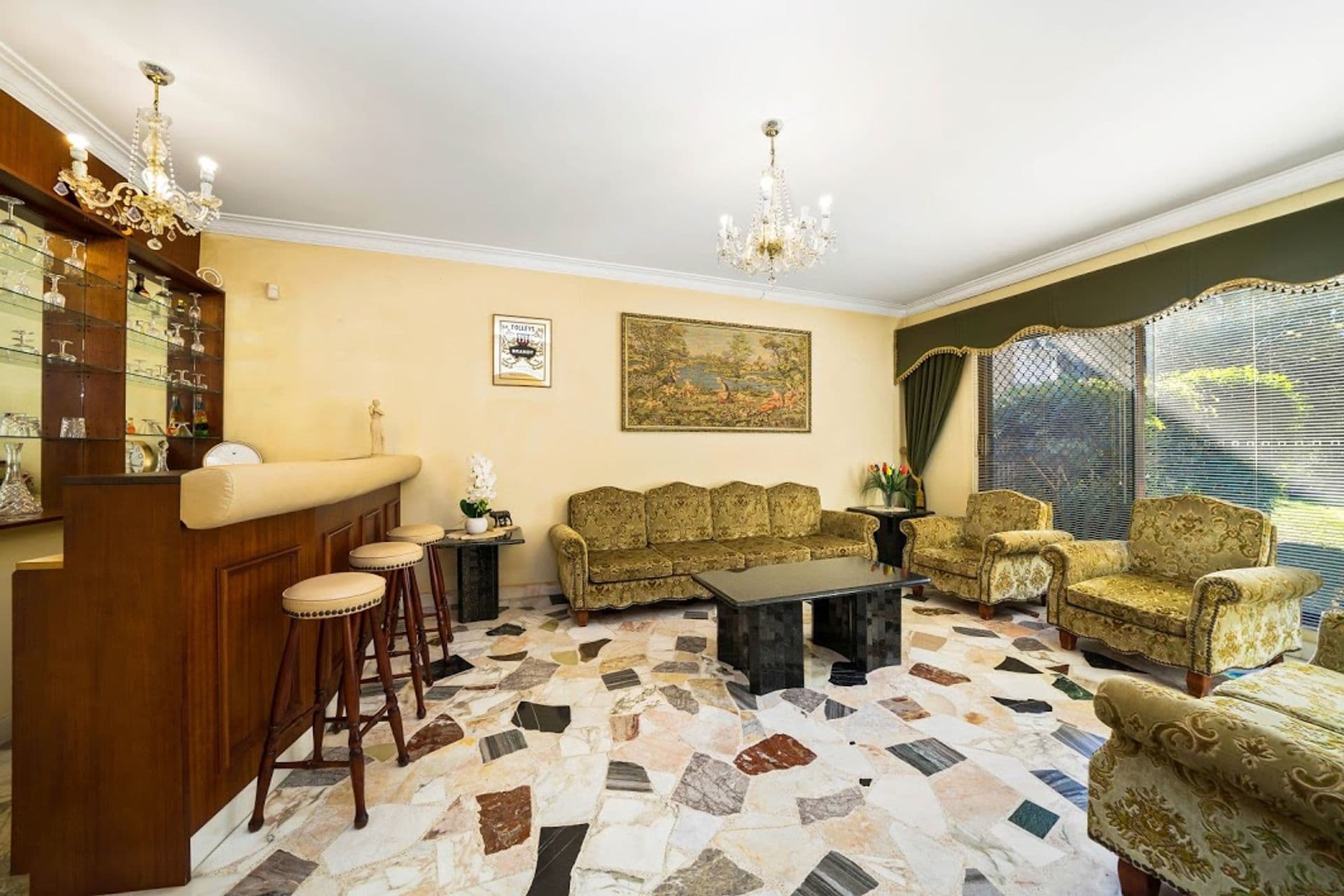 143  Bellevue Avenue, Georges Hall, NSW, 2198, Georges Hall - Thumbnail 2