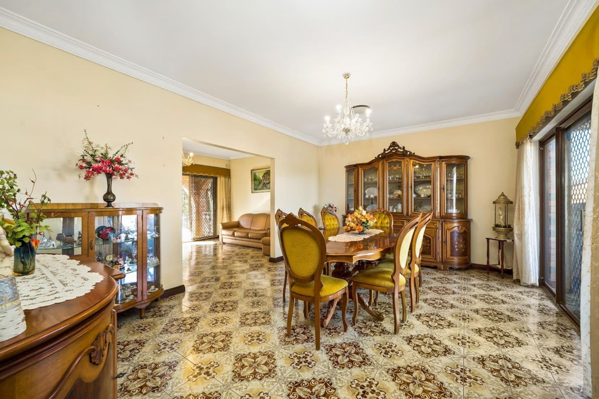 143  Bellevue Avenue, Georges Hall, NSW, 2198, Georges Hall - Thumbnail 4