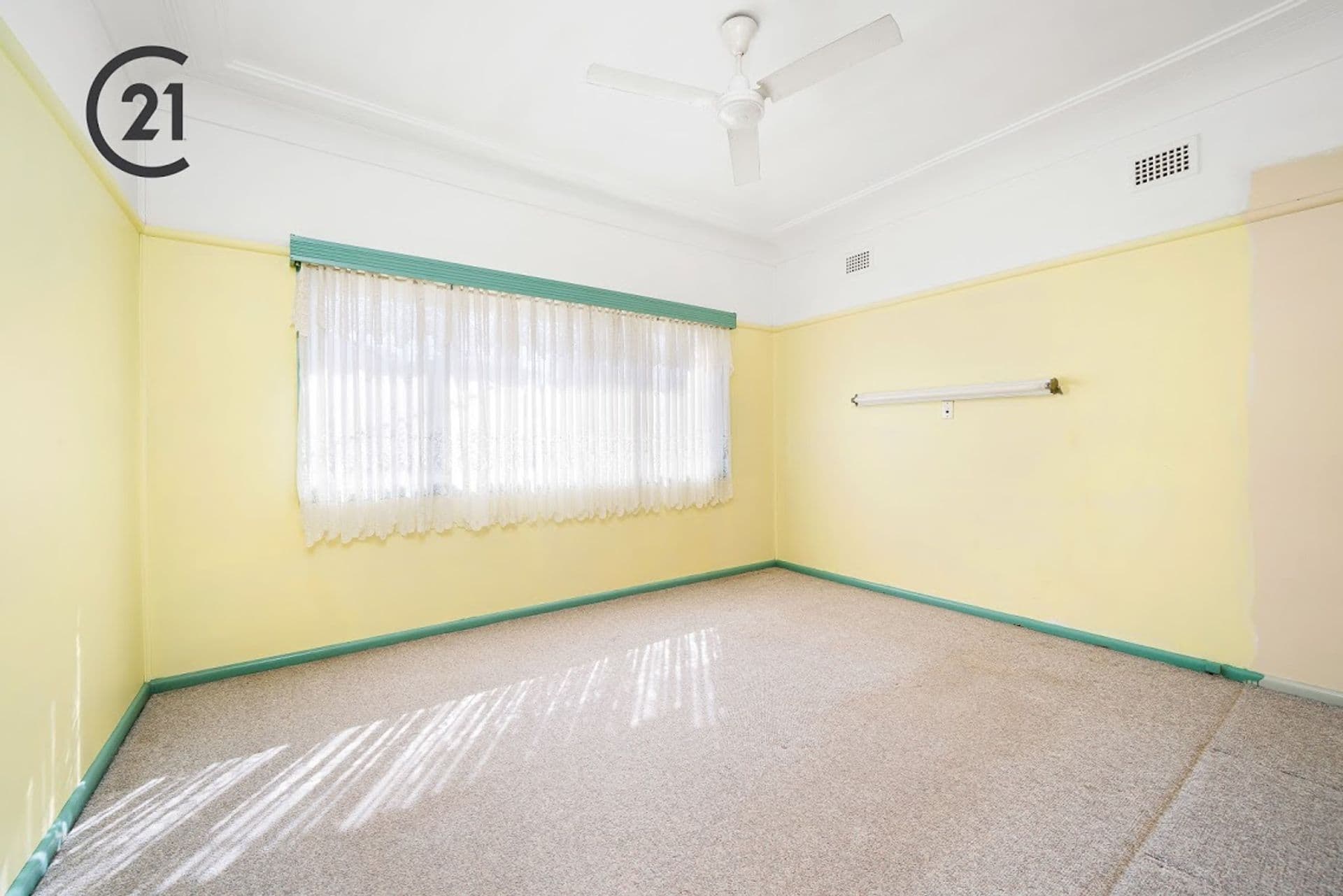 3 Arnold Avenue, Yagoona, NSW, 2199, Yagoona - Thumbnail 3