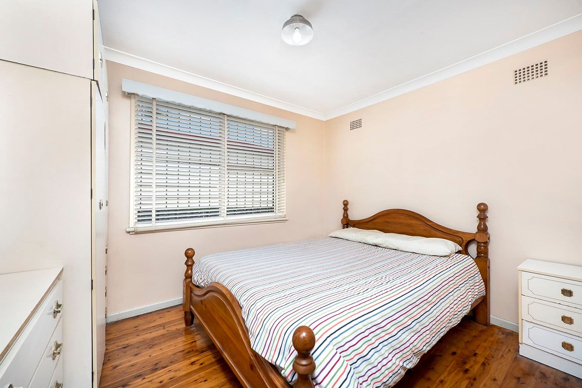 8 Farrell Road, Bass Hill, NSW, 2197, Bass Hill - Thumbnail 7