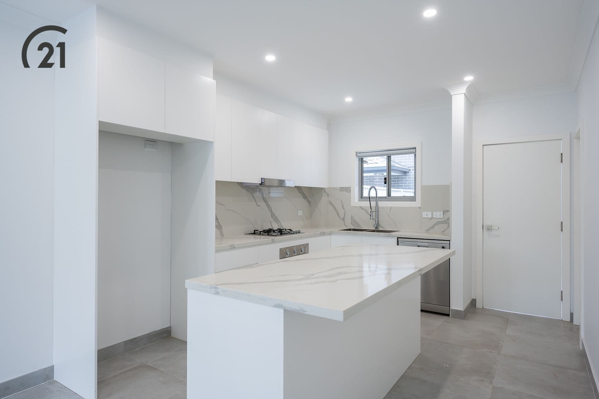 3/120-122 Karne Street North, Roselands, NSW, 2196, Roselands - Thumbnail 2