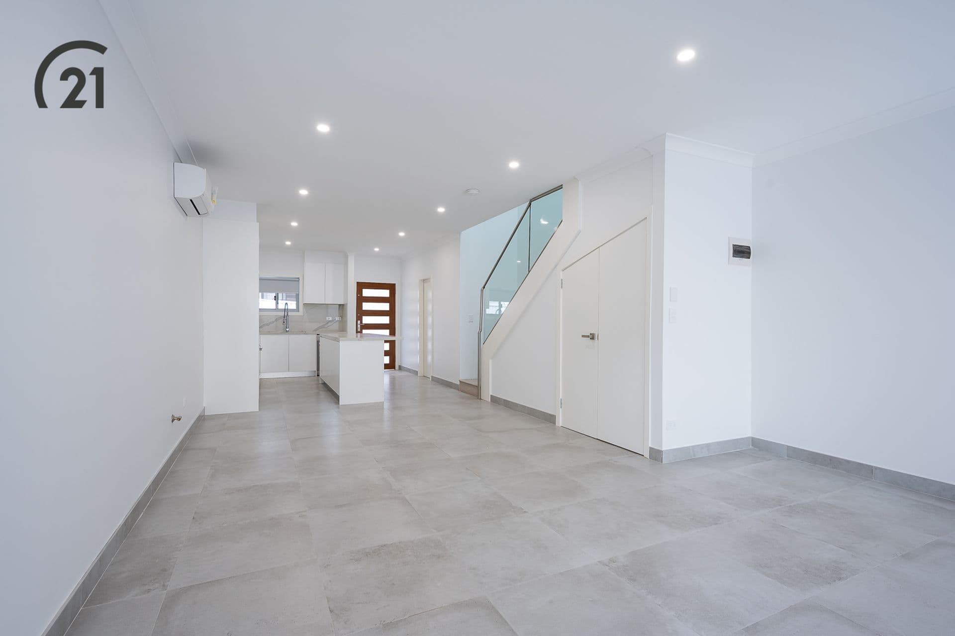 4/120-122 Karne Street North, Roselands, NSW, 2196, Roselands - Thumbnail 3