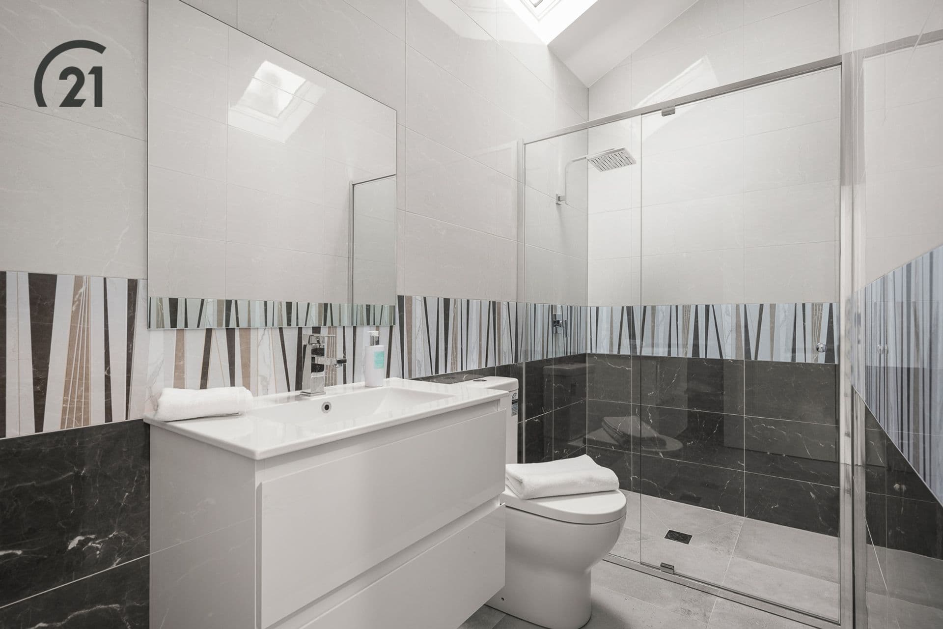 8/120-122 Karne Street North, Roselands, NSW, 2196, Roselands - Thumbnail 7