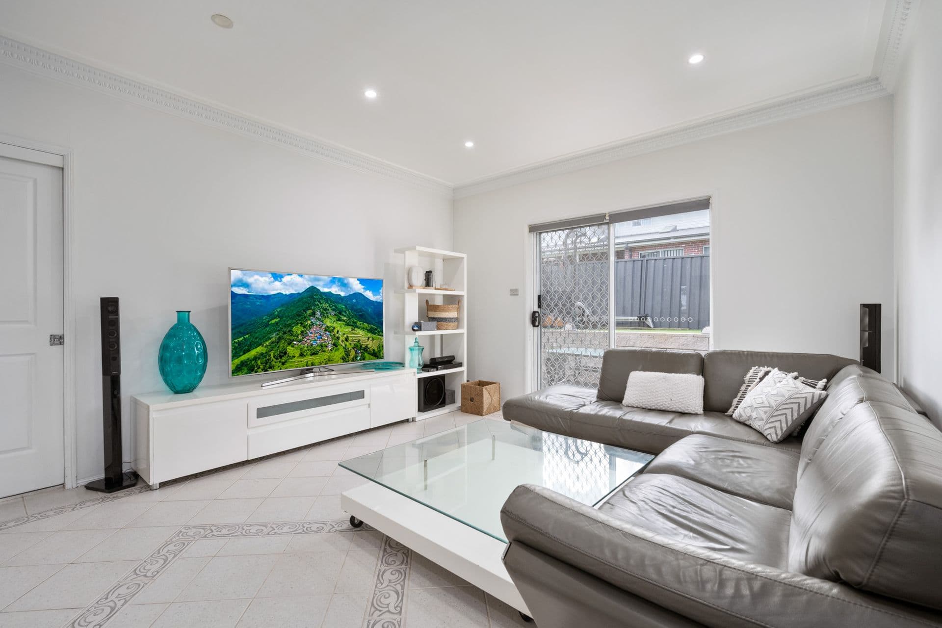 427 Marion Street, Georges Hall, NSW, 2198, Georges Hall - Thumbnail 4