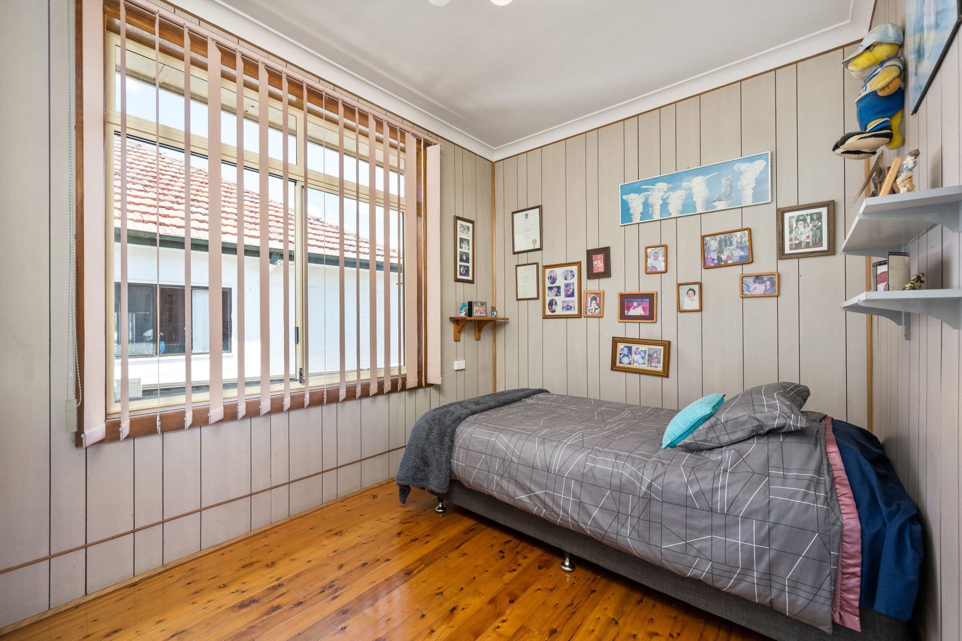 8 Clarke Street, Bass Hill, NSW, 2197, Bass Hill - Thumbnail 8