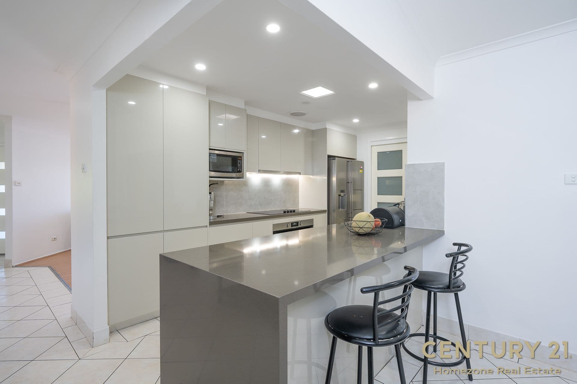29 Flinders Crescent, Hinchinbrook, NSW, 2168, Hinchinbrook - Thumbnail 5