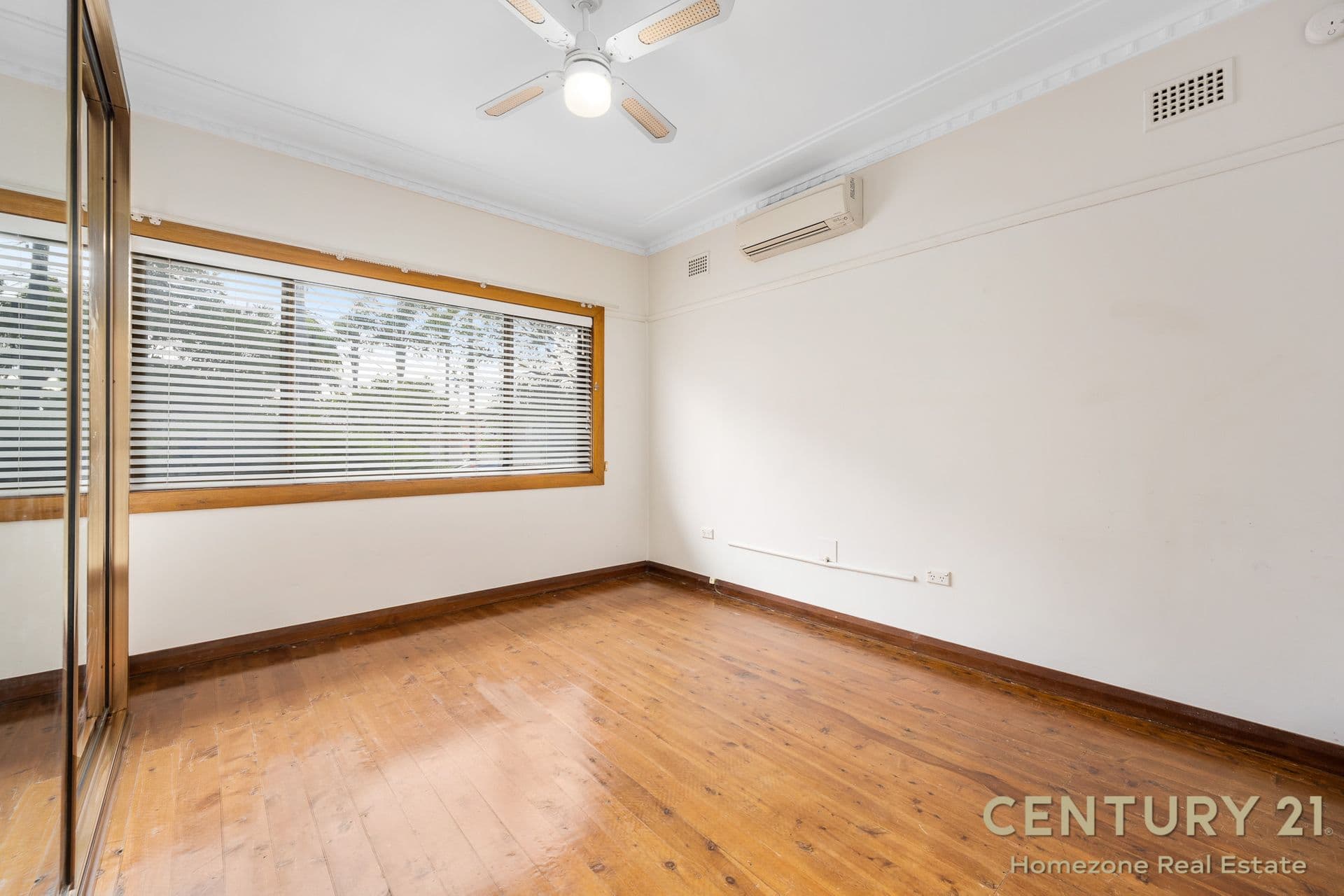 18 Mimosa Road, Greenacre, NSW, 2190, Greenacre - Thumbnail 6