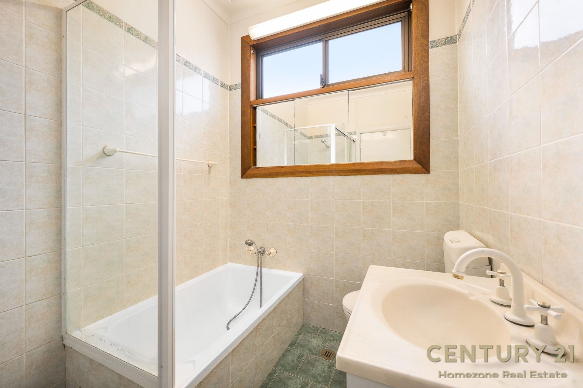 18 Mimosa Road, Greenacre, NSW, 2190, Greenacre - Thumbnail 8