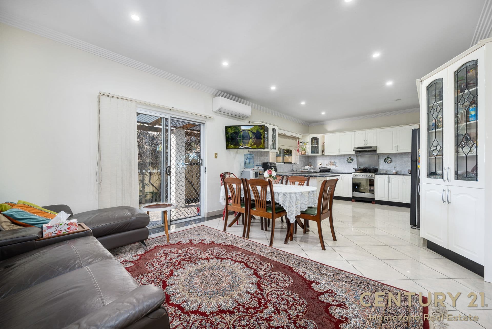 46 Rawson Road, Greenacre, NSW, 2190, Greenacre - Thumbnail 4