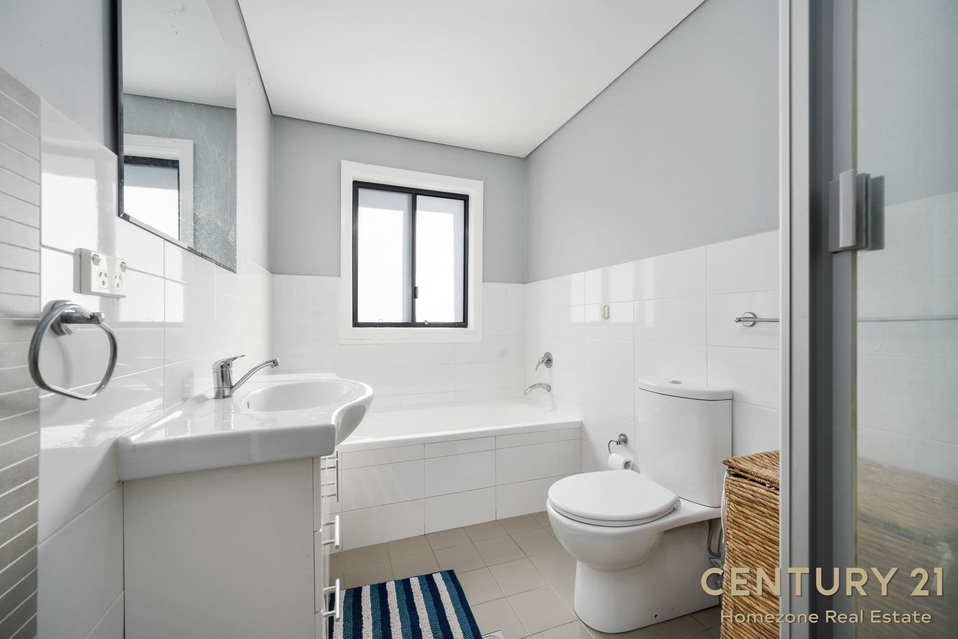 1/49 Old Kent Road, Greenacre, NSW, 2190, Greenacre - Thumbnail 7