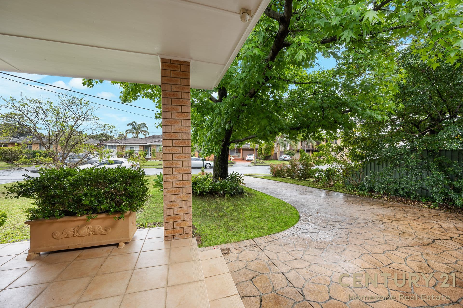 10 Altona Place, Greenacre, NSW, 2190, Greenacre - Thumbnail 3