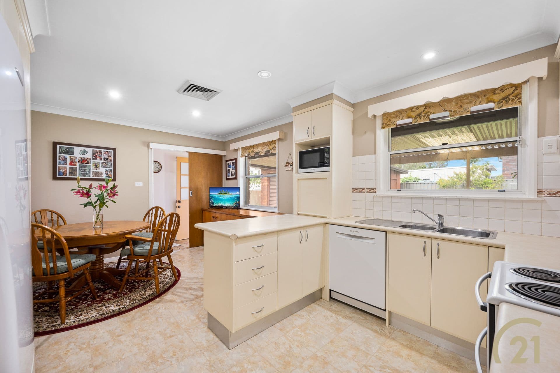 1 Stiller Place, Greenacre, NSW, 2190, Greenacre - Thumbnail 4