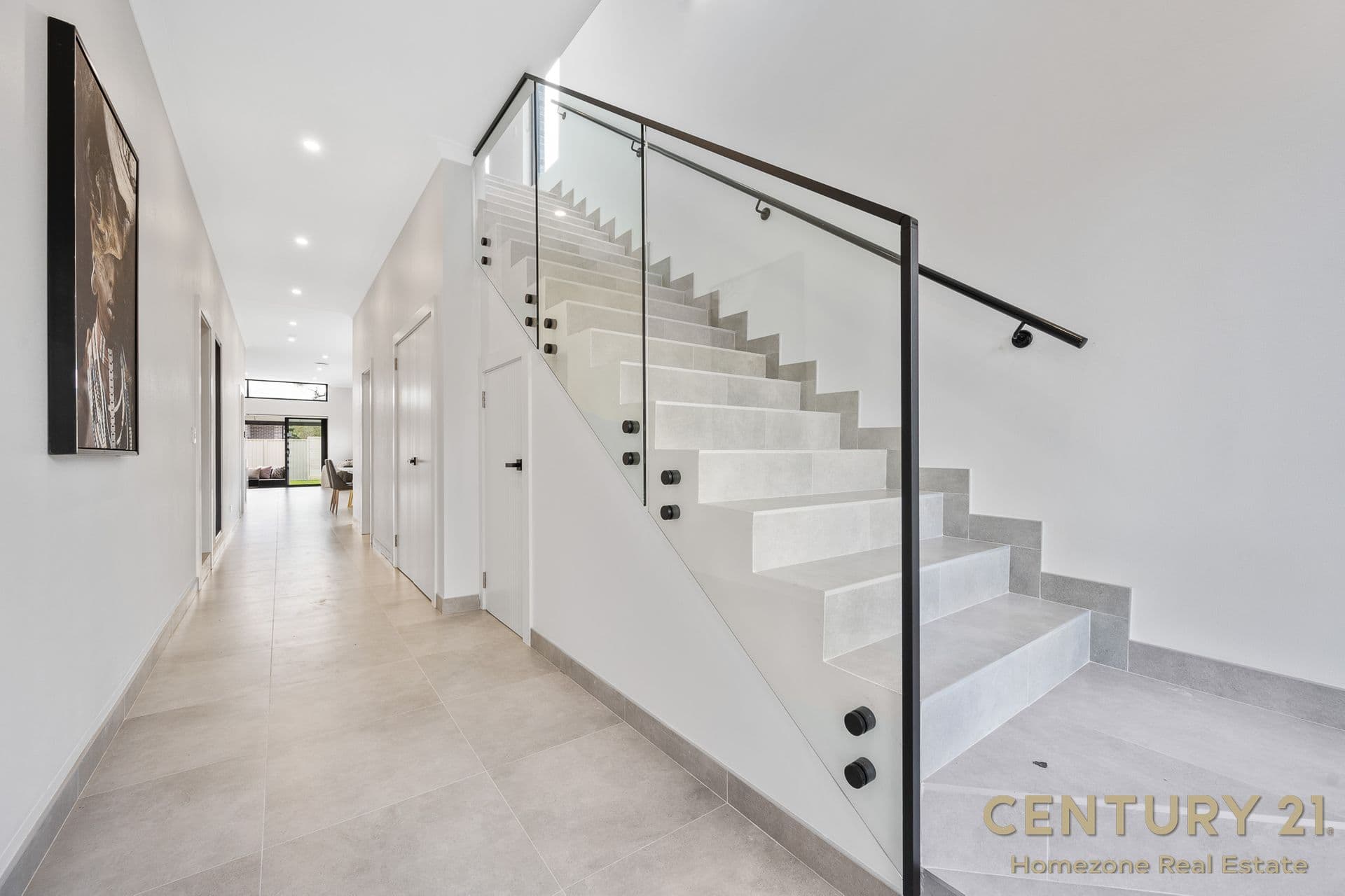 3/18 Forrest Road, East Hills, NSW, 2213, East Hills - Thumbnail 2