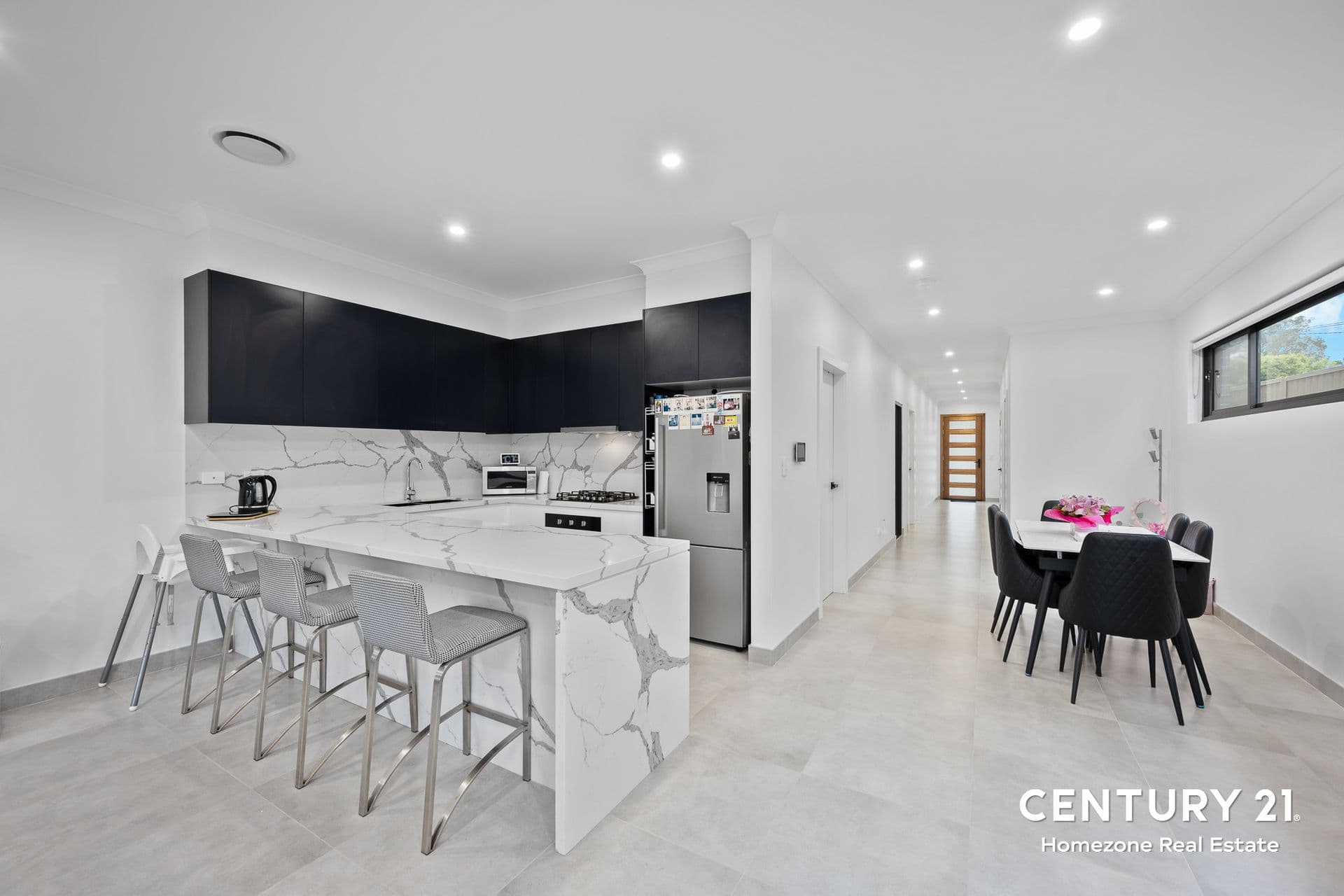 4/18 Forrest Road, East Hills, NSW, 2213, East Hills - Image 1