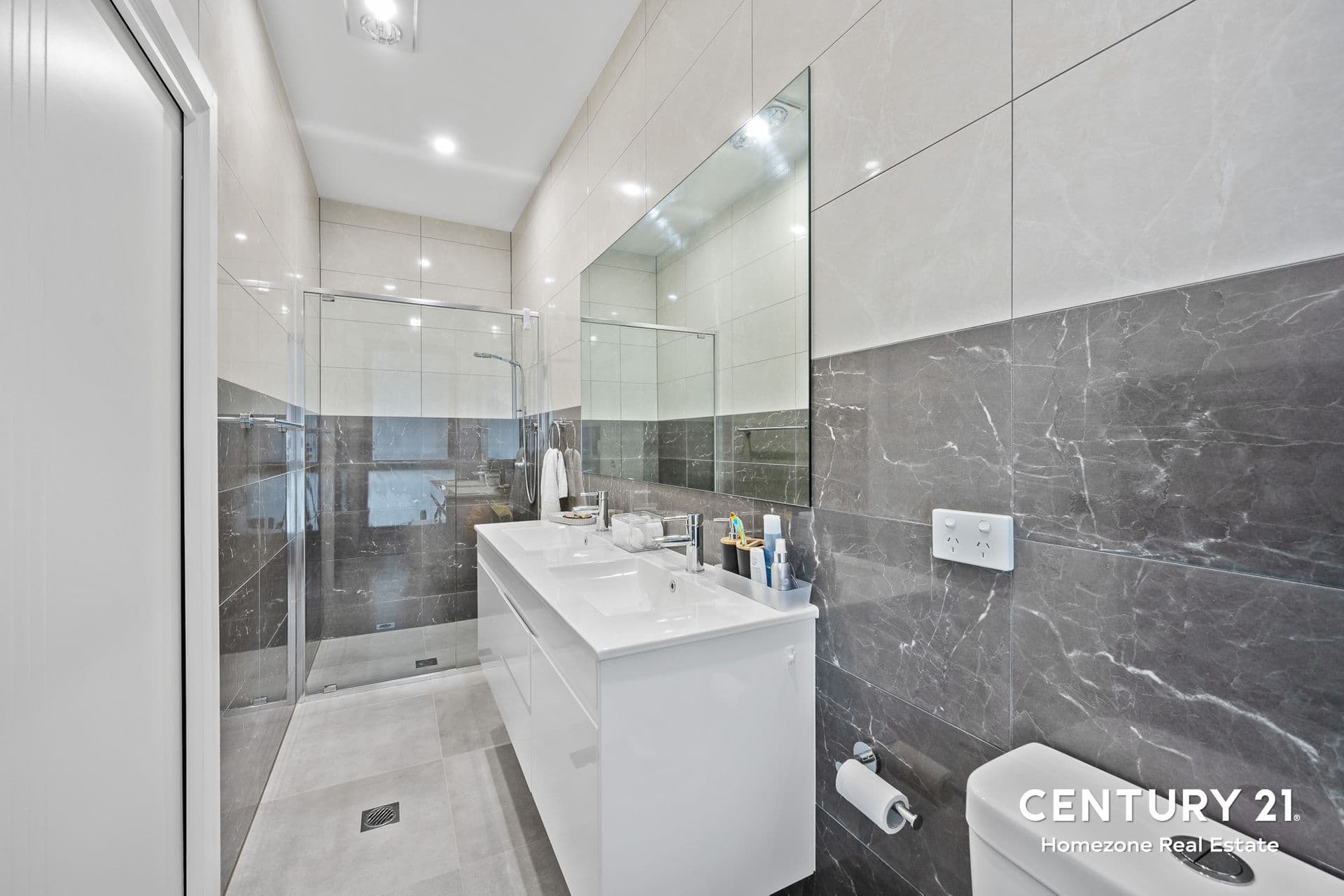 4/18 Forrest Road, East Hills, NSW, 2213, East Hills - Thumbnail 5