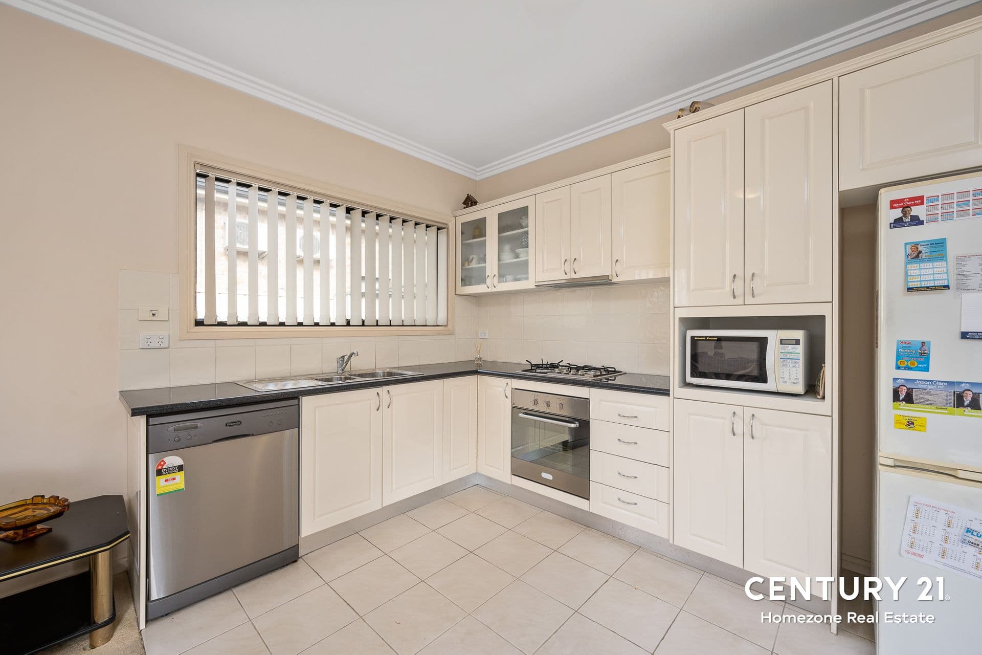 1/4 Iona Place, Bass Hill, NSW, 2197, Bass Hill - Thumbnail 4