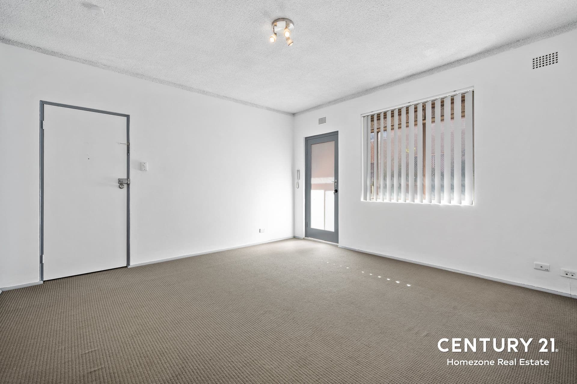 2/52 Arthur Street, Punchbowl, NSW, 2196, Punchbowl - Thumbnail 2
