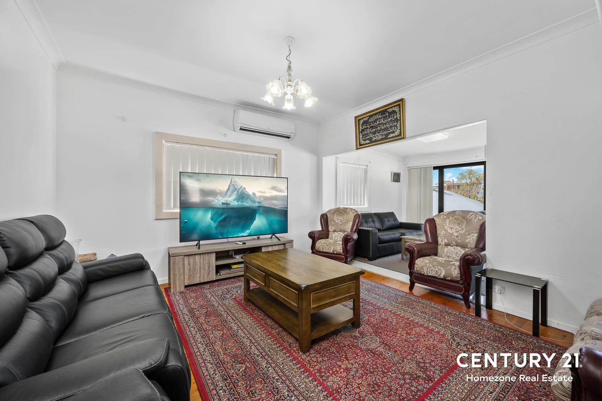 51 Rea Street, Greenacre, NSW, 2190, Greenacre - Thumbnail 2