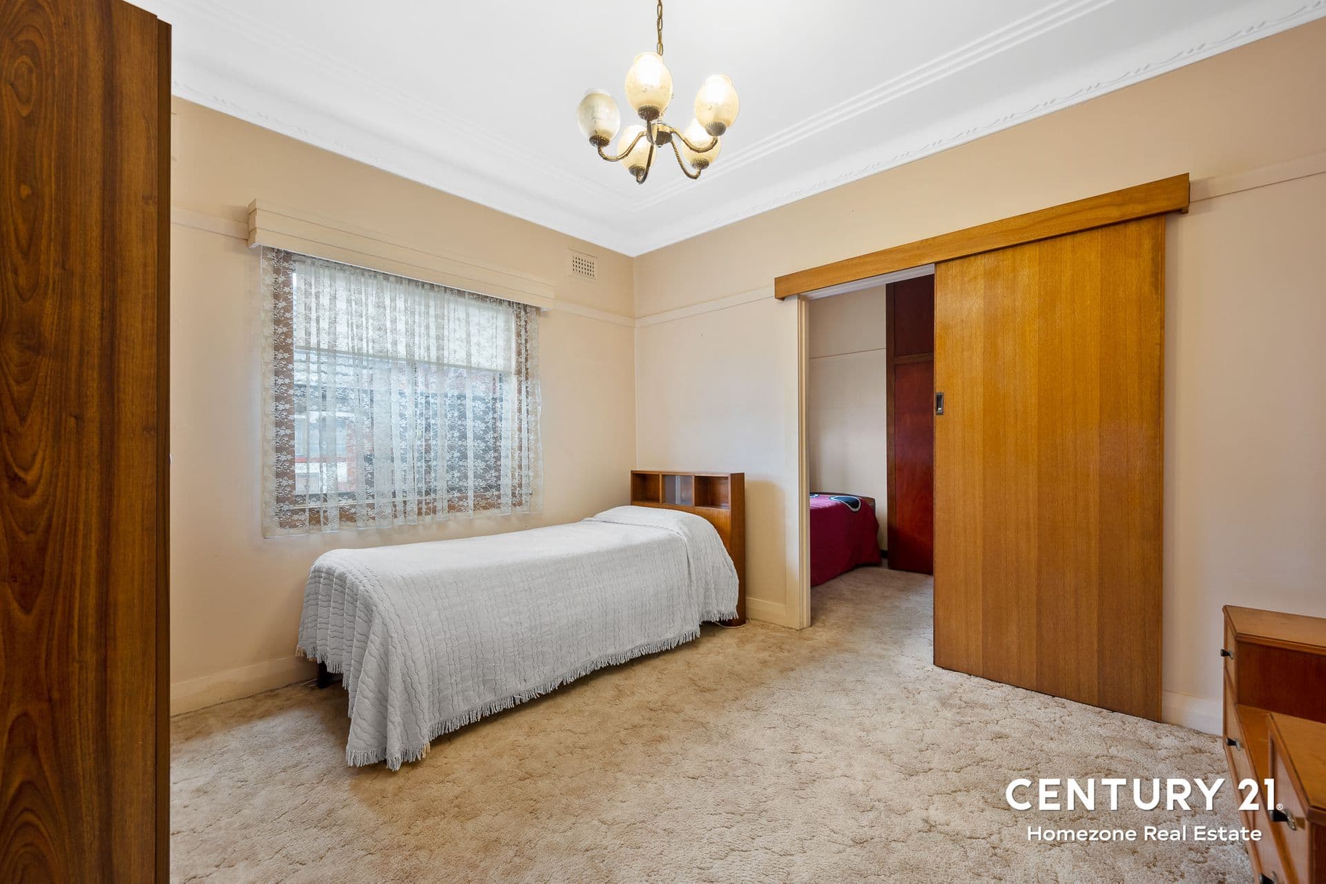 50 Juno Parade, Greenacre, NSW, 2190, Greenacre - Thumbnail 5