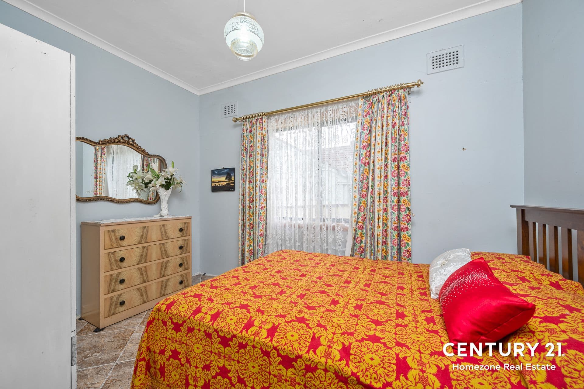 73 Hillcrest Avenue, Greenacre, NSW, 2190, Greenacre - Thumbnail 4