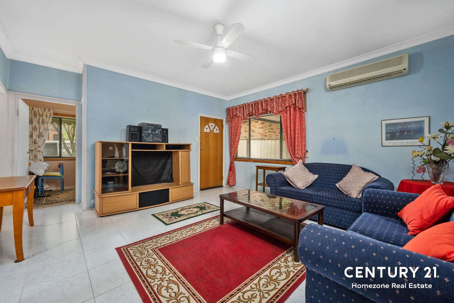 73 Hillcrest Avenue, Greenacre, NSW, 2190, Greenacre - Thumbnail 2
