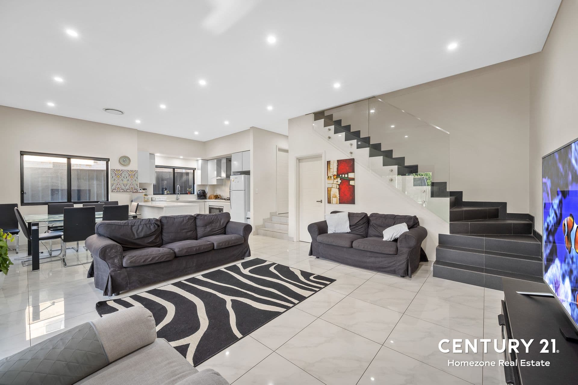 174 Rex Road, Georges Hall, NSW, 2198, Georges Hall - Thumbnail 4