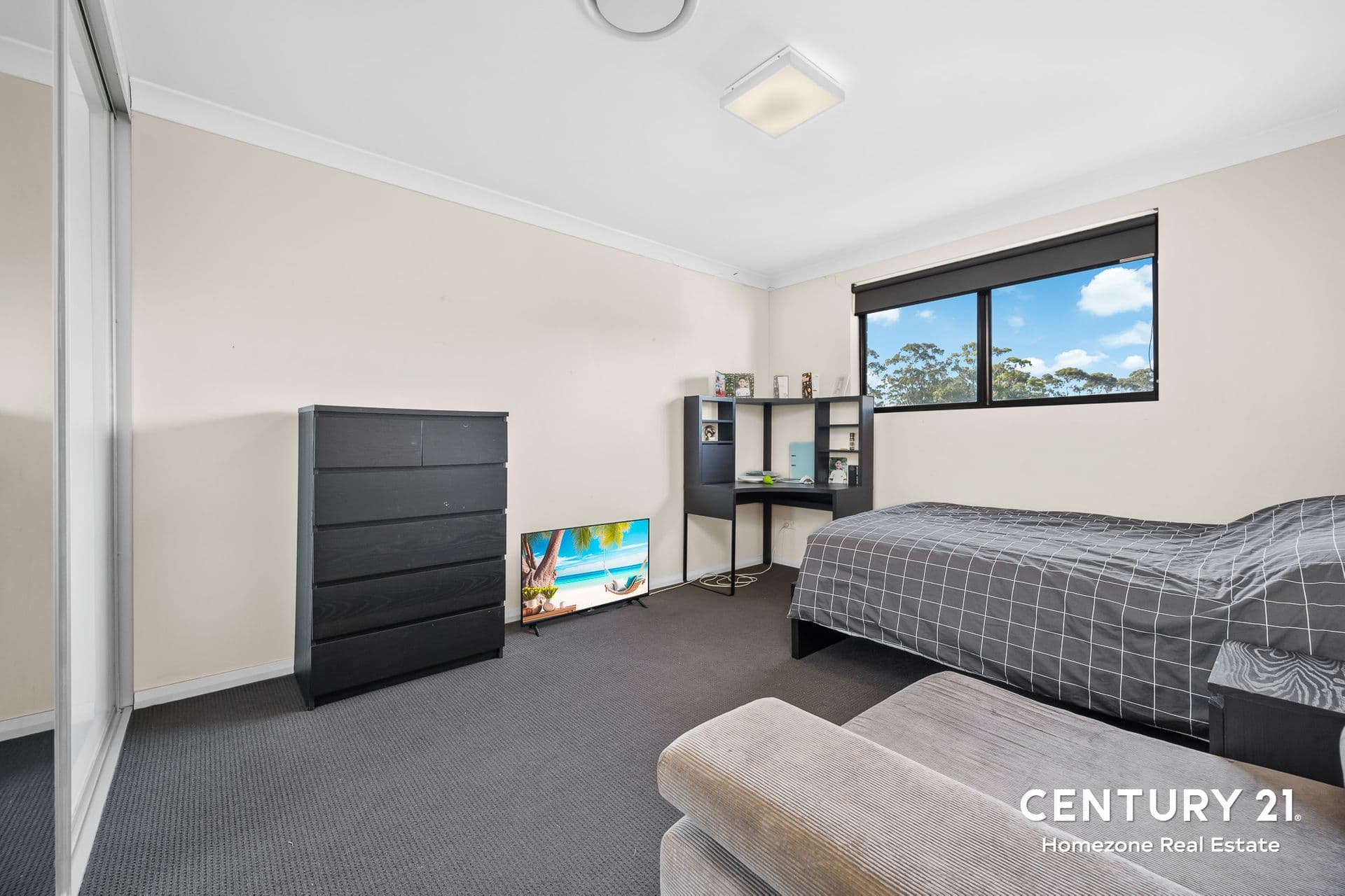 174 Rex Road, Georges Hall, NSW, 2198, Georges Hall - Thumbnail 6