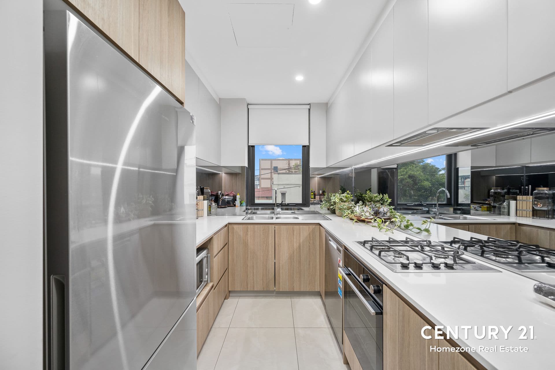 201/41 Wonga Street, Canterbury, NSW, 2193, Canterbury - Thumbnail 2