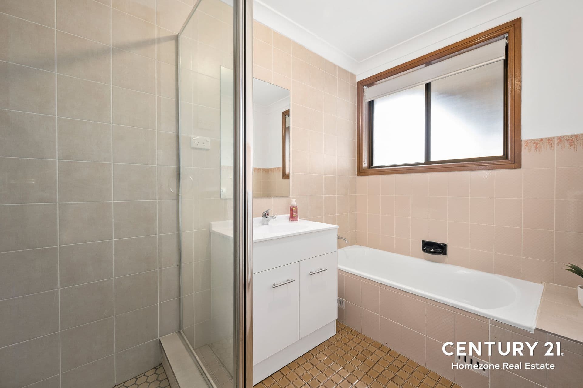 4/64 Chiswick Road, Greenacre, NSW, 2190, Greenacre - Thumbnail 7