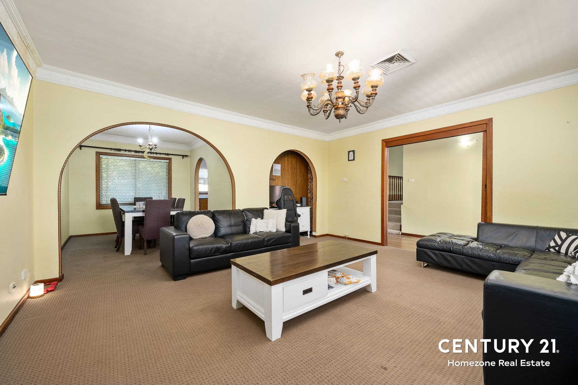 75 Amaroo Avenue, Georges Hall, NSW, 2198, Georges Hall - Thumbnail 3