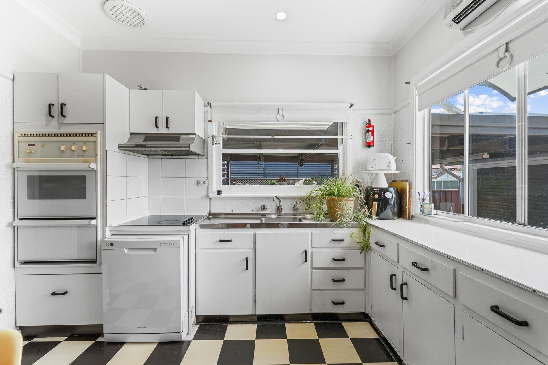 51 Lambeth Street, Panania, NSW, 2213, Panania - Thumbnail 5