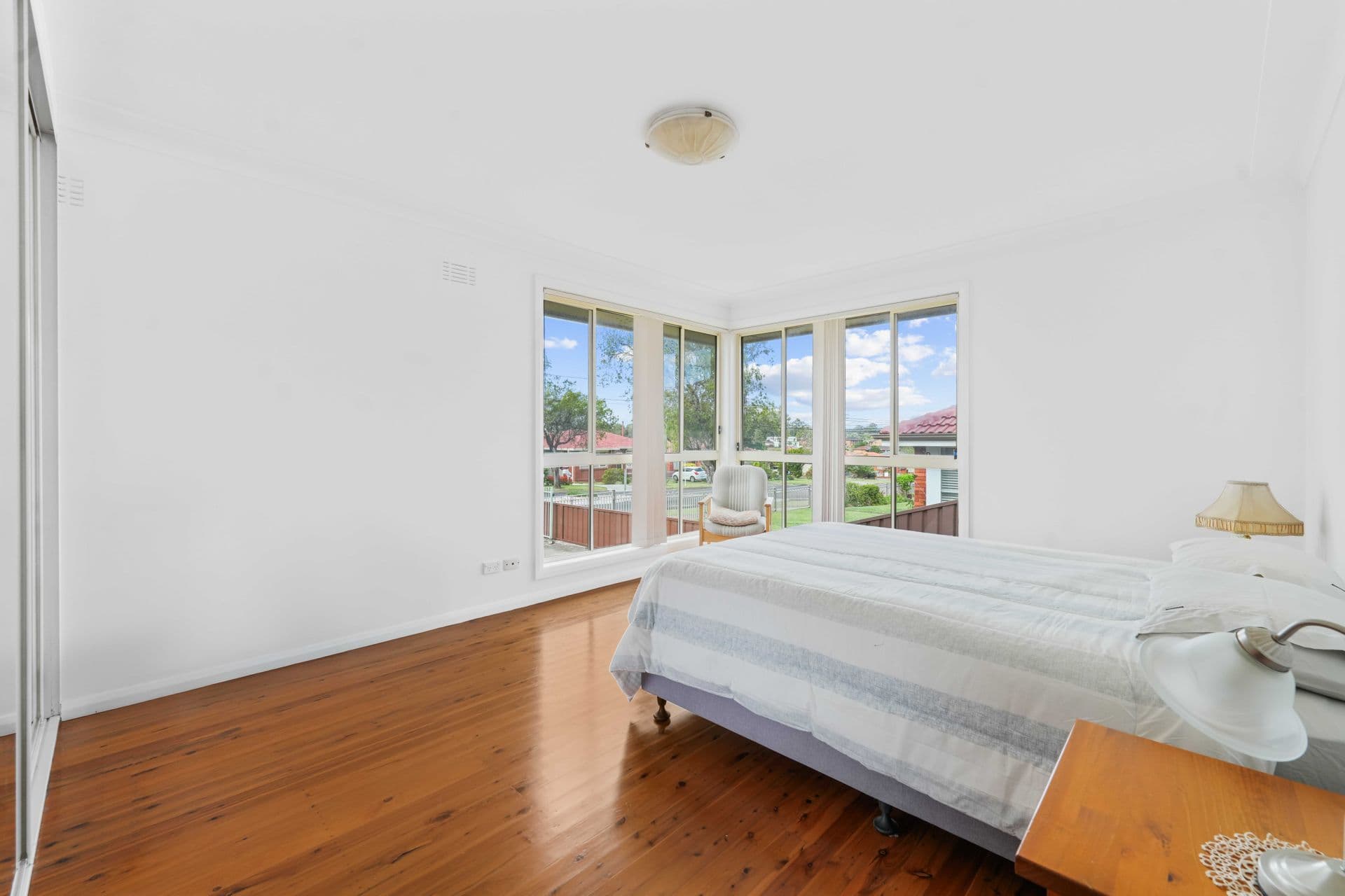 57 Denman Road, Georges Hall, NSW, 2198, Georges Hall - Thumbnail 4