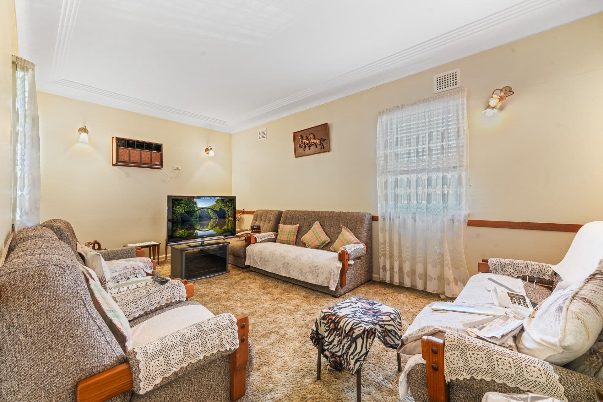 181 Hillcrest Avenue, Mount Lewis, NSW, 2190, Mount Lewis - Thumbnail 6