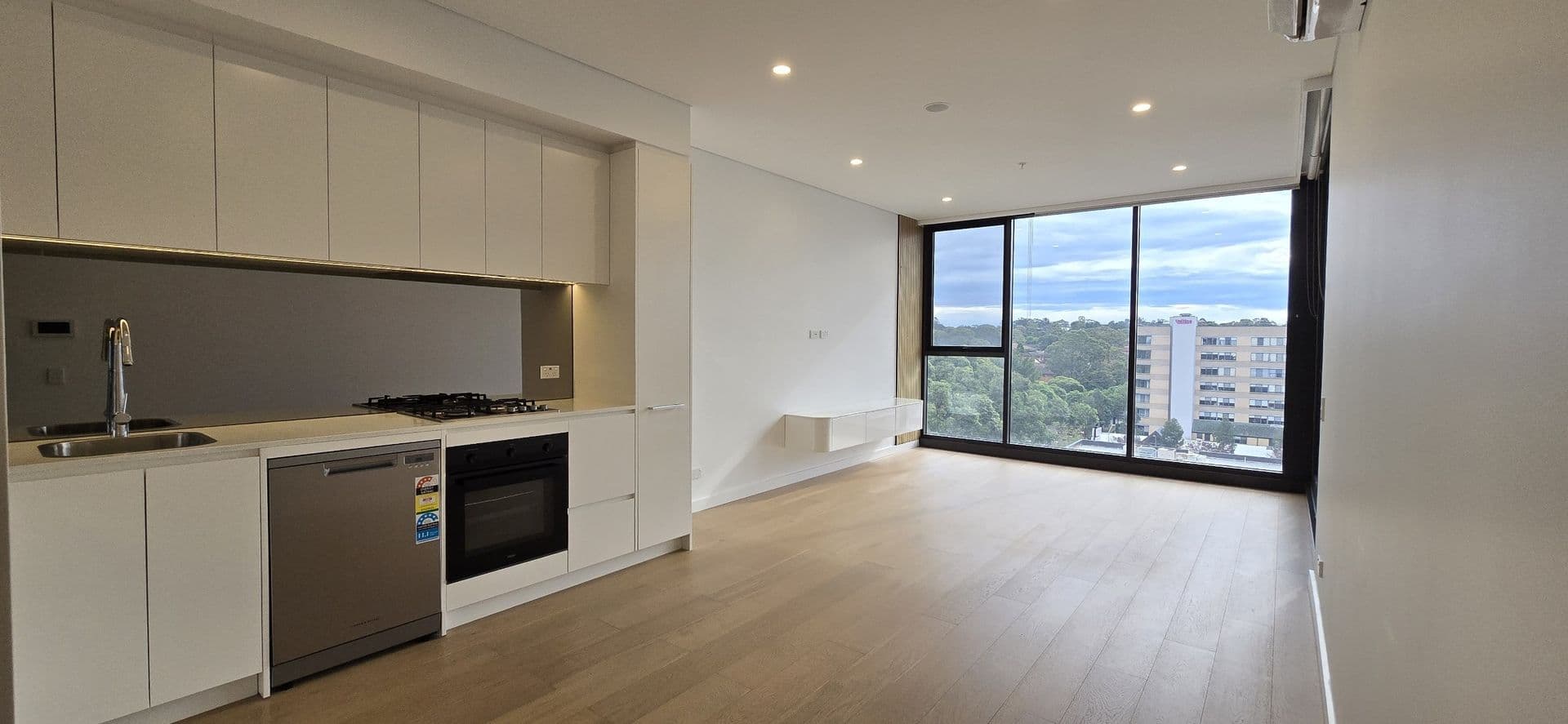 707/25 Meredith Street, Bankstown, NSW, 2200, Bankstown - Thumbnail 3