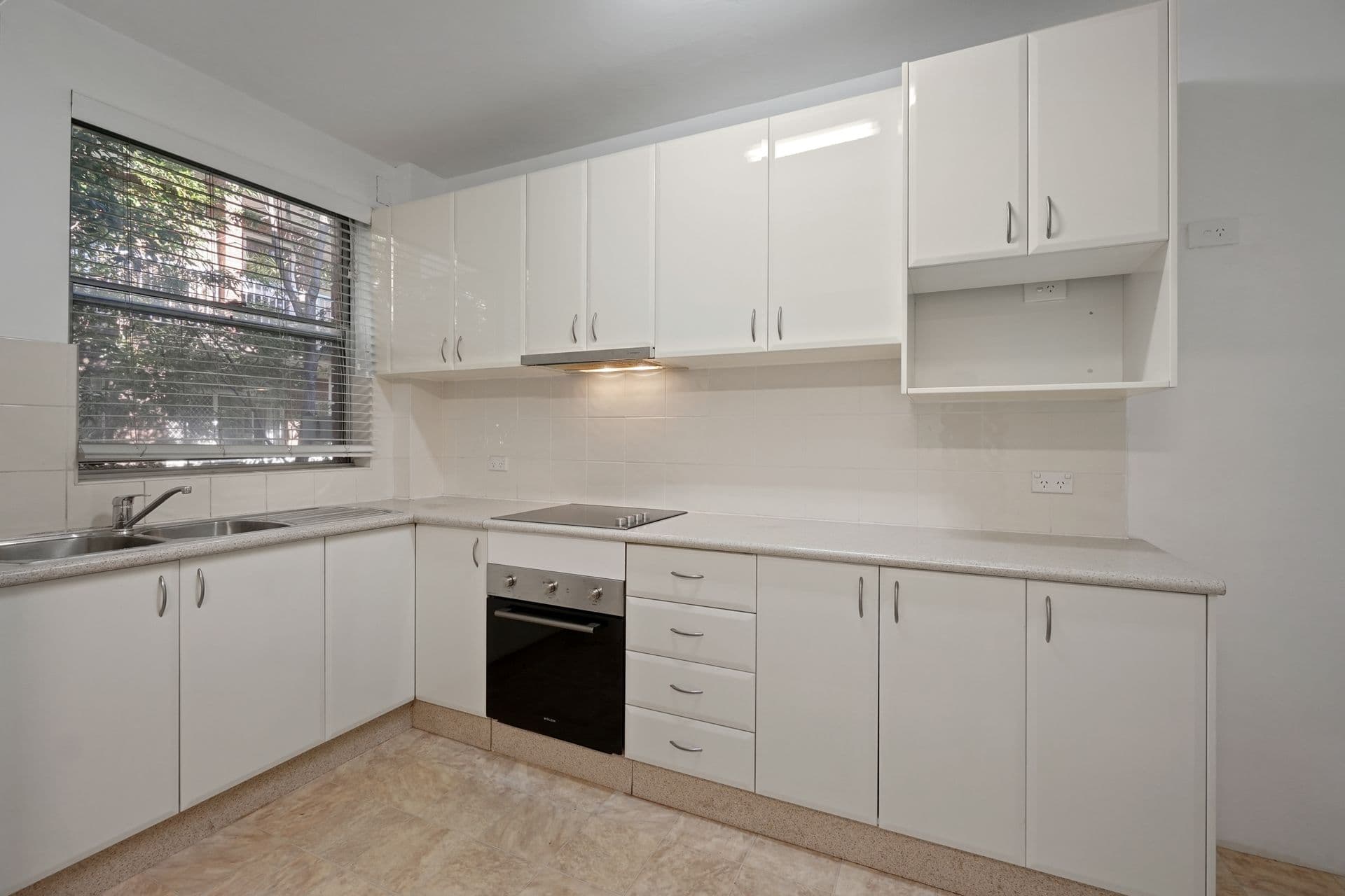 1/2 Mons Avenue, West Ryde, NSW, 2114, West Ryde - Thumbnail 3