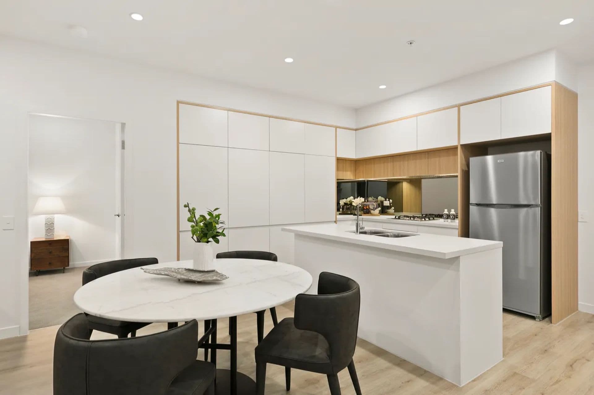 705/8 Aviators Way, Penrith, NSW, 2750, Penrith - Thumbnail 3