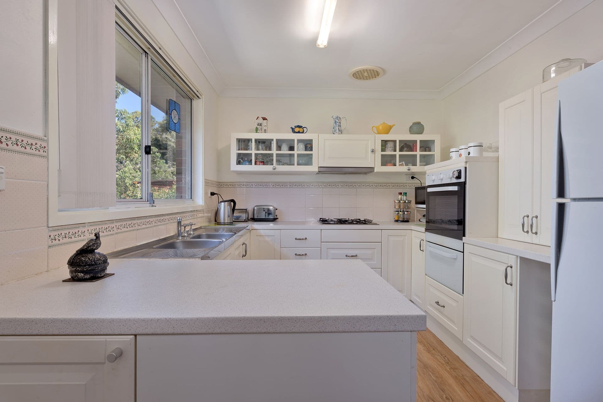 28  Sir Henrys Parade, Faulconbridge, NSW, 2776, Faulconbridge - Thumbnail 4