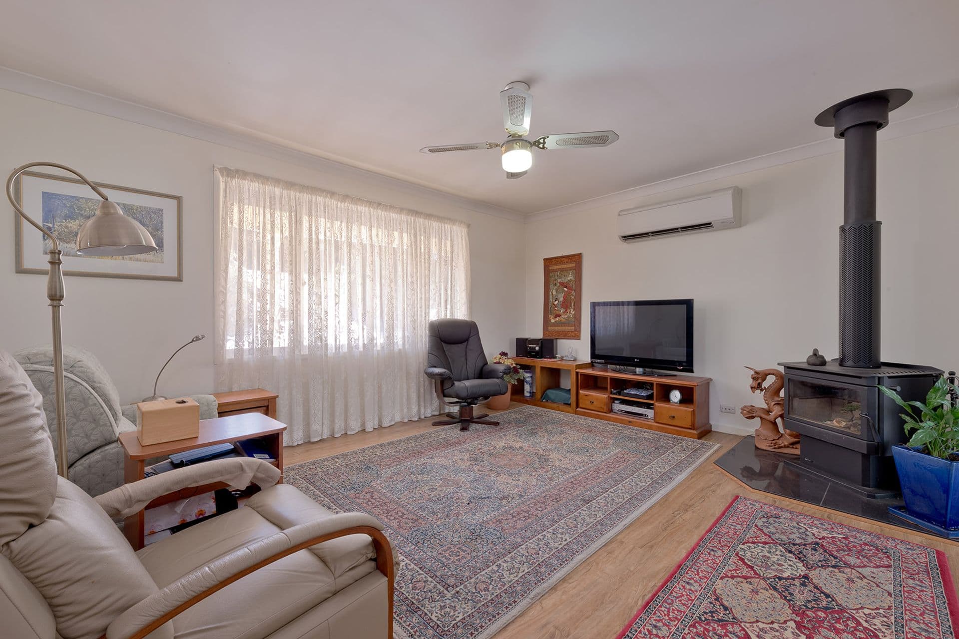28  Sir Henrys Parade, Faulconbridge, NSW, 2776, Faulconbridge - Thumbnail 2