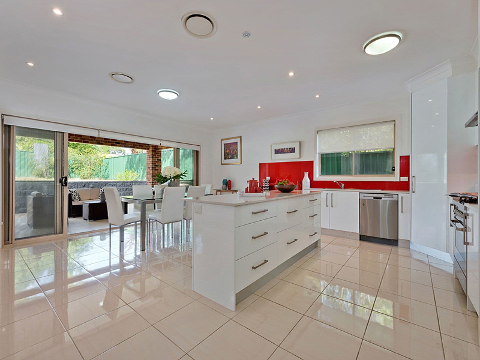17 Meeks Crescent, Faulconbridge, NSW, 2776, Faulconbridge - Thumbnail 4