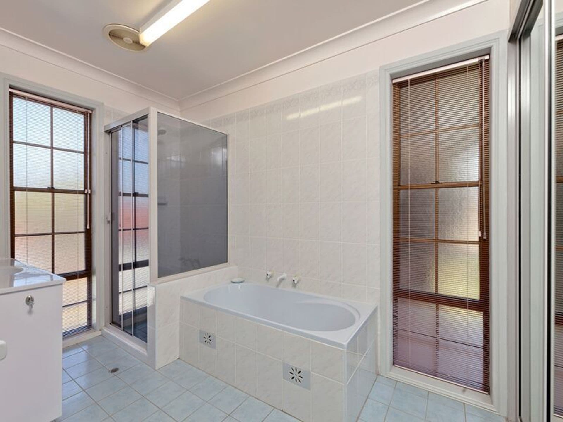 39  Great Western Highway, Valley Heights, NSW, 2777, Valley Heights - Thumbnail 8