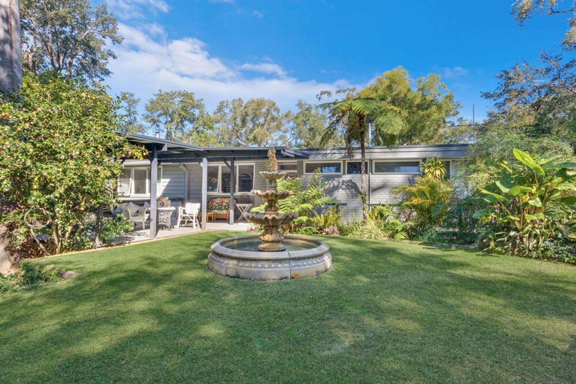 69 Paterson Road, Springwood, NSW, 2777, Springwood - Thumbnail 3