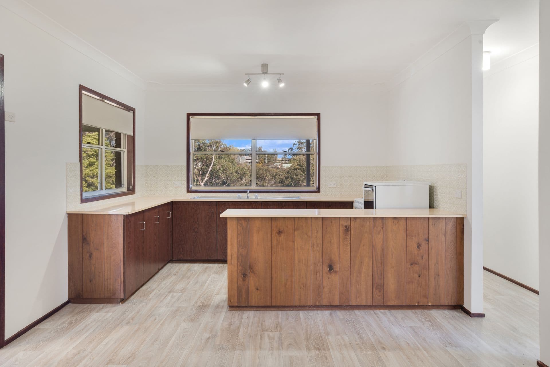 43 Perry Avenue, Springwood, NSW, 2777, Springwood - Thumbnail 5