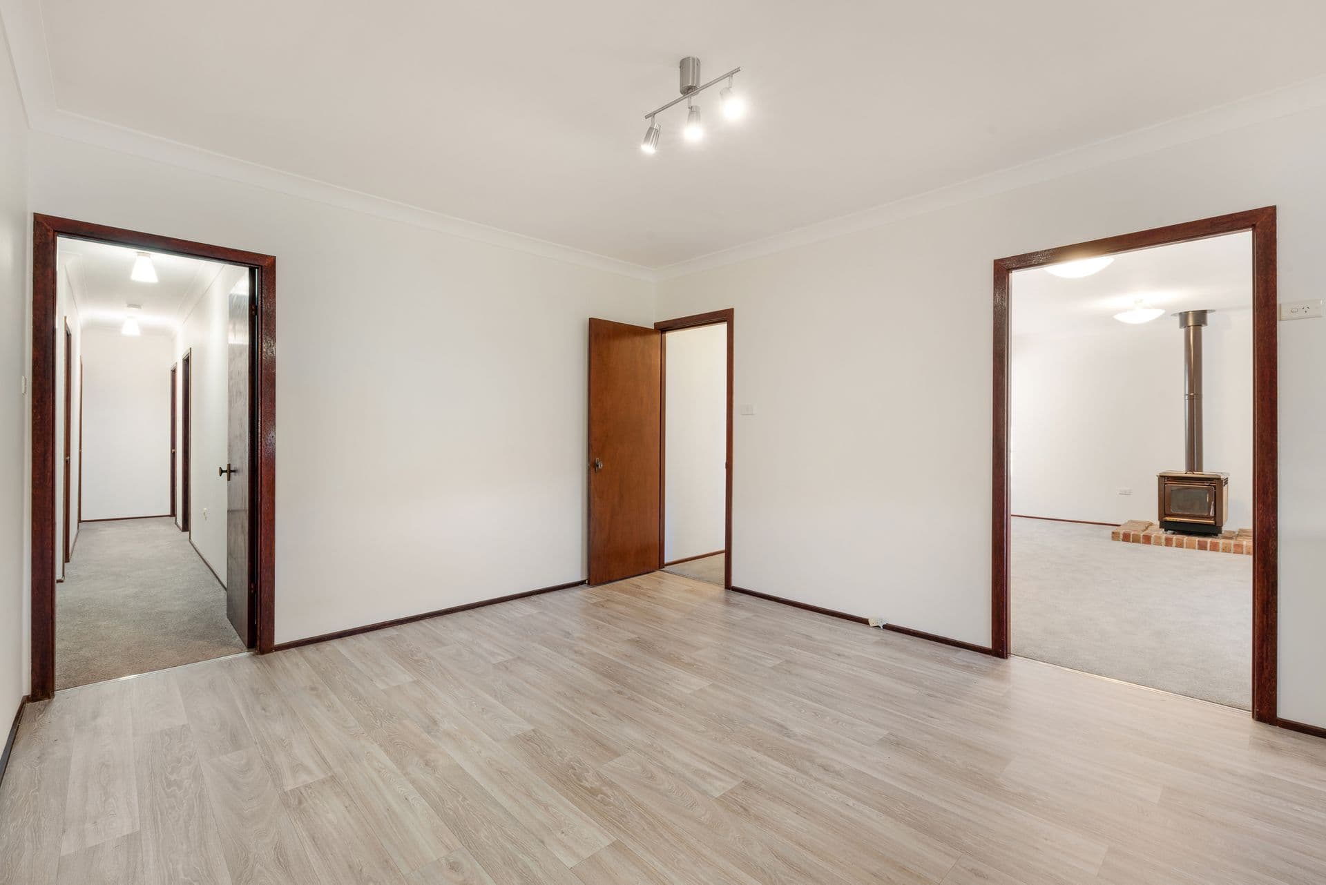 43 Perry Avenue, Springwood, NSW, 2777, Springwood - Thumbnail 6
