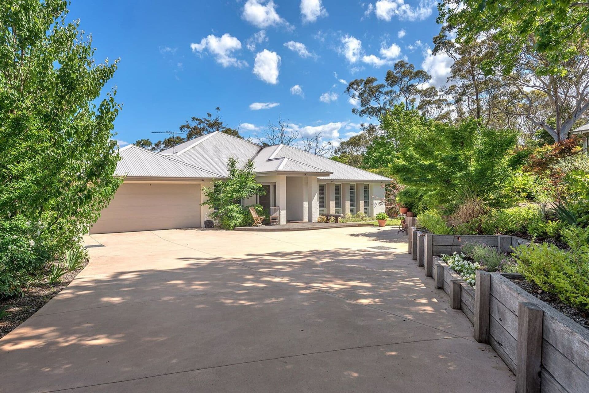 75A Chapman Parade, Faulconbridge, NSW, 2776, Faulconbridge - Thumbnail 2