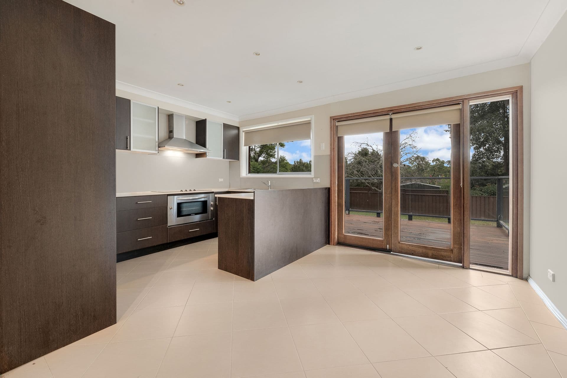 294  Hawkesbury Road, Winmalee, NSW, 2777, Winmalee - Thumbnail 3