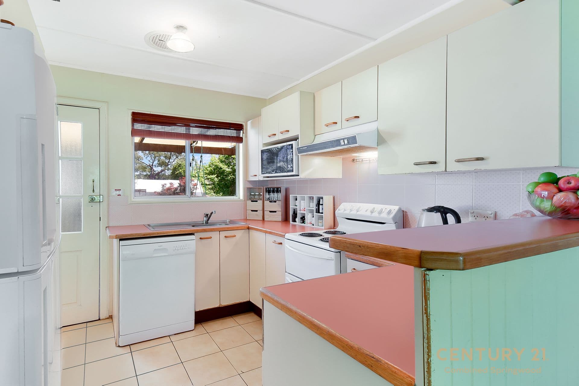20 Booker Road, Hawkesbury Heights, NSW, 2777, Hawkesbury Heights - Thumbnail 4
